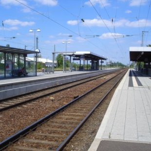 Hauptbahnhof_Schifferstadt.JPG