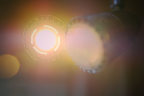 Helles Licht (c) Bru-nO - pixabay.com.jpg