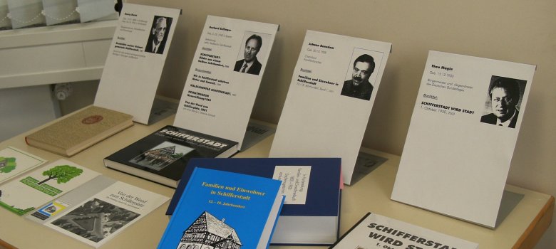 Autorenausstellung