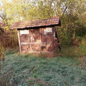 großes Insektenhotel