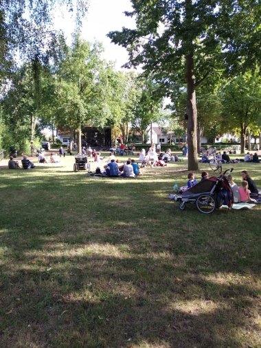 Zuschauer Picknickkonzert